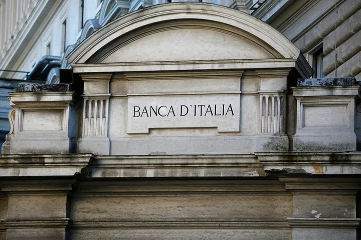 Titoli di Stato italiani: Investitori esteri in crescita ad aprile 2023 secondo Bankitalia