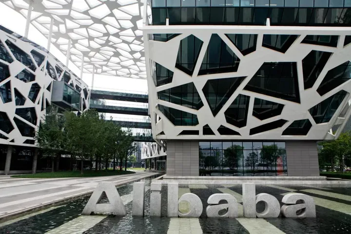 Alibaba presenta nuovo modello di intelligenza artificiale