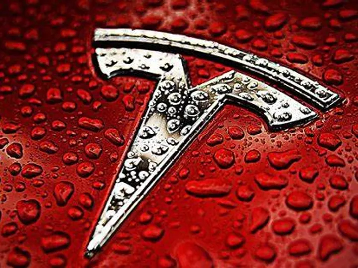 Tesla potrebbe rinunciare al progetto di fabbrica in Messico per alti tassi