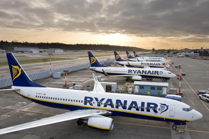 Record utili Ryanair, previsti fino a 2,05 miliardi di euro.