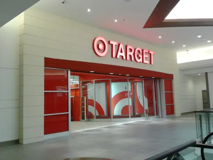 Target: utili in forte aumento nel terzo trimestre