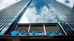 Dopo le trimestrali Barclays prevede tagli del personale, a rischio 2.000 posti. Come sta andando il titolo in borsa UK?