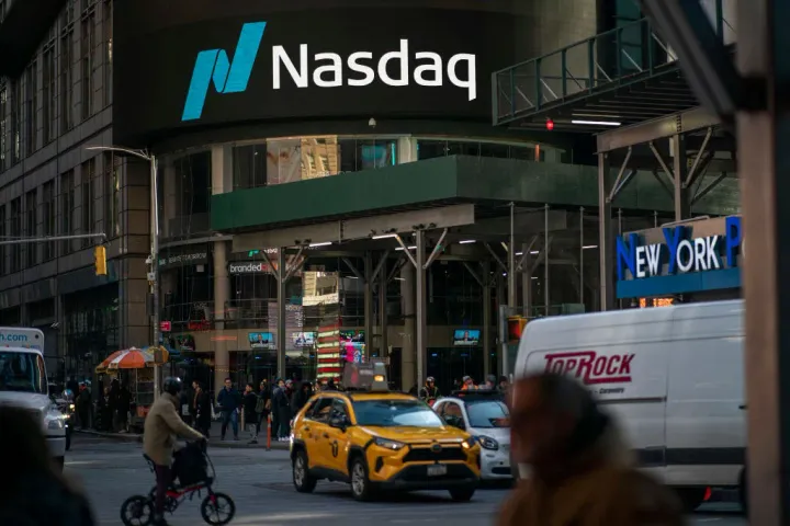 Nasdaq guida avvio positivo di Wall Street