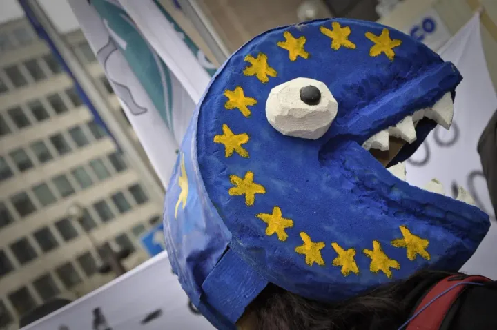 Record per la zona euro: a novembre le partite correnti raggiungono i 24,6 miliardi di euro.
