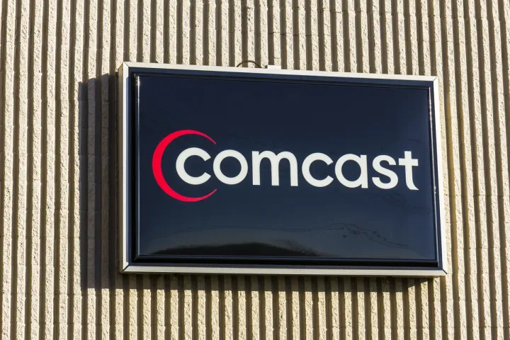 Comcast supera le previsioni con ricavi e profitti nel Q4