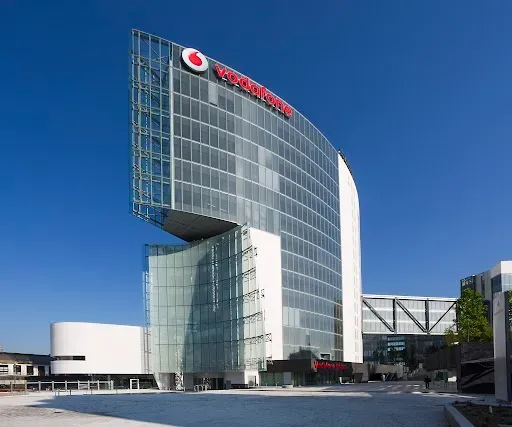 Indagine su fusione Vodafone e Three nel Regno Unito