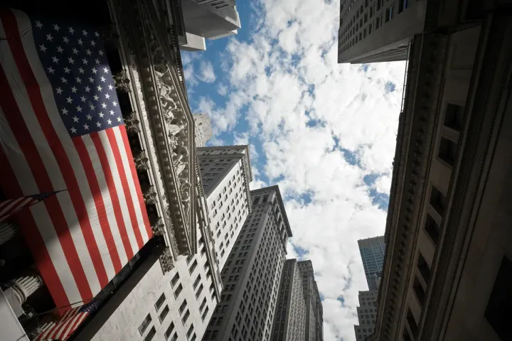 Futures Wall Street stabili prima dei risultati big tech e Fed