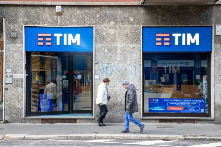 TIM: offerta di acquisizione Sparkle da parte del MEF