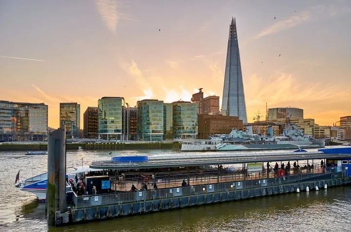 BT Tower di Londra venduta a gruppo alberghiero statunitense per 347 milioni di dollari