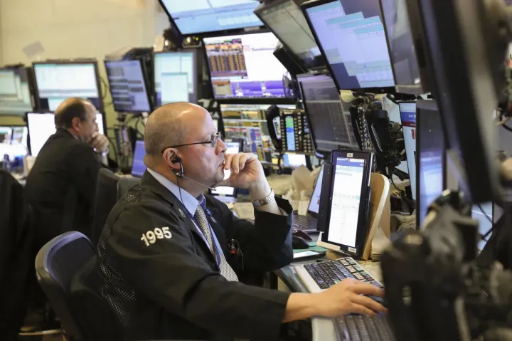 Futures S&P 500 su Wall Street in lieve calo