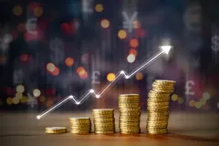 Italiani: tagliate spese su shopping, svago, viaggi e formazione