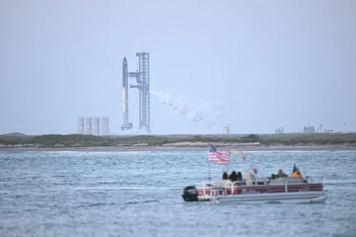 SpaceX di Elon Musk lancia Starship nello spazio: nuovo successo per l'azienda aerospaziale