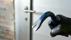 Furti in casa: come si difendono gli italiani