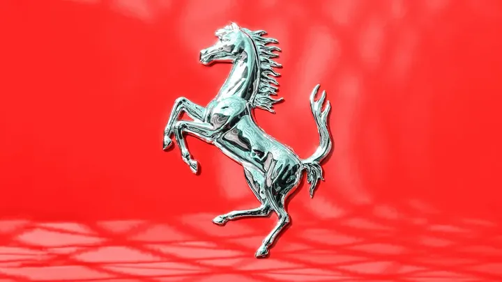 Ferrari: alte aspettative per la trimestrale e ipotesi di acquisizione Maserati