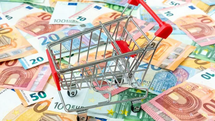 Carta Dedicata a Te 2025, meno di 500 euro sulla Social Card: ecco cosa cambia e perché