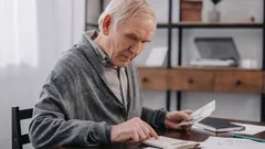 Pensione Anticipata, non bastano solo 42 anni di contributi: ecco tutti gli altri requisiti