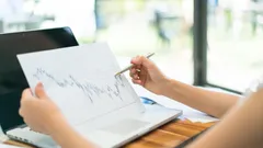 BOT maggio 2025, nuova emissione MEF: ecco caratteristiche, calendario e scadenze