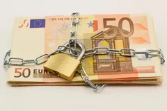 Pensione 2025, perché ti tolgono 50 euro al mese da giugno a dicembre e chi è interessato dal taglio