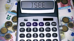 ISEE 2025 sbagliato, quali rischi si corrono: dalla perdita dei bonus alla sanzione
