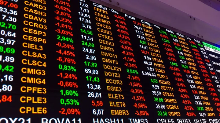 Raccomandazioni Borsa, Akros avvia copertura su MFE