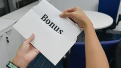 Pensione, bonus da 6900 euro per i lavoratori che non si ritirano prima: come averlo