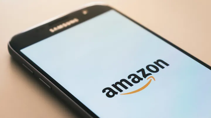 Amazon: trimestrali superiori alle attese ma il titolo supera il -7%