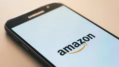 Amazon: trimestrali superiori alle attese ma il titolo supera il -7%