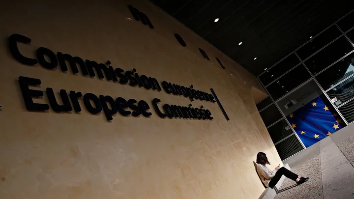Commissione UE: via libera ad aiuti di Stato francesi nell'eolico offshore