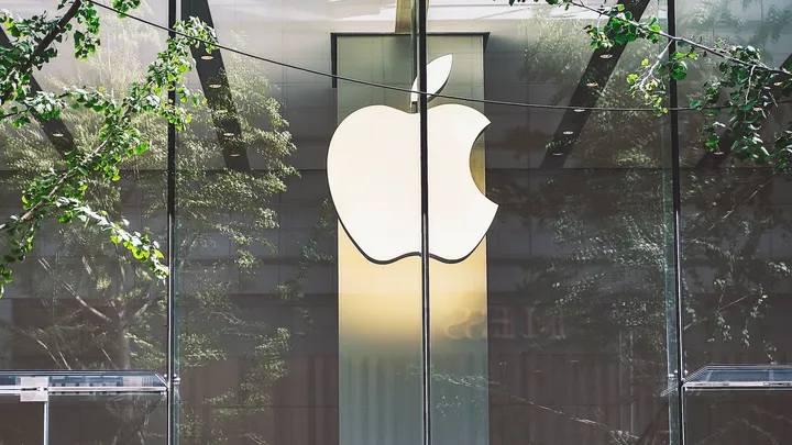 Apple collaborazione strategico con Samsung per evitare i dazi, Trump è d'accordo?