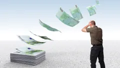 Pensioni, se hai debiti con l'INPS rischi il pignoramento di molti più soldi