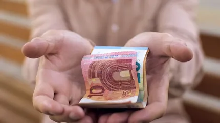 Pensione novembre 2025, aumento sotto i 1.000 euro di assegno: ecco per chi, requisiti e come averlo