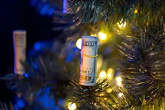 Cedolino pensione dicembre 2025, quando online e cosa contiene: tredicesima, quattordicesima, bonus e pagamento