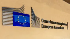 Commissione Europea: pacchetto mobilità militare e roadmap trasformazione industria difesa