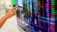 Finanza e Mercati: future in lieve rialzo, avvio Borse europee atteso poco sopra la parità