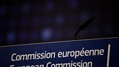 Commissione Europea: riprogrammazione fondi coesione verso nuove priorità