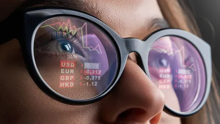 EssilorLuxottica acquisisce quota significativa in Top Charoen, leader ottico in Tailandia