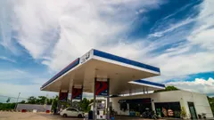 Unione Europea: a marzo balzo di benzina e diesel