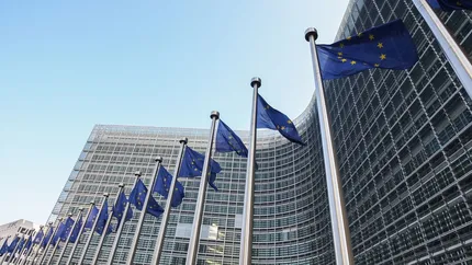 Commissione Europea: quadro UE per il calcolo del GWP dei nuovi edifici