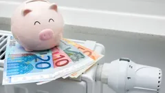 Bonus bollette luce, in arrivo nuovo sconto fino a 60 euro che non tutti avranno: ecco a chi spetta