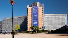 Commissione Europea: no rischi nel breve termine per l'offerta di elettricità