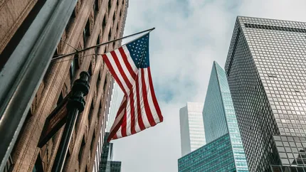 Somec conquista Manhattan: la controllata Fabbrica LLC firma le facciate del nuovo grattacielo di Park Avenue. Il segnale LONG era arrivato una settimana prima!
