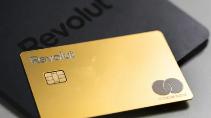 Revolut, fuga di dati per 680 clienti: hacker usano una PEC della Prefettura