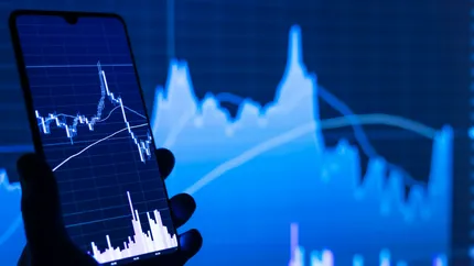 Borse europee in rialzo, Stellantis e Amplifon brillano, Danieli crolla