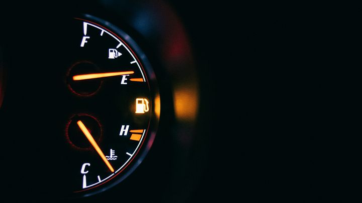 Caro carburanti, nuovo taglio delle accise al 1° maggio: di quanto scende il prezzo della benzina?