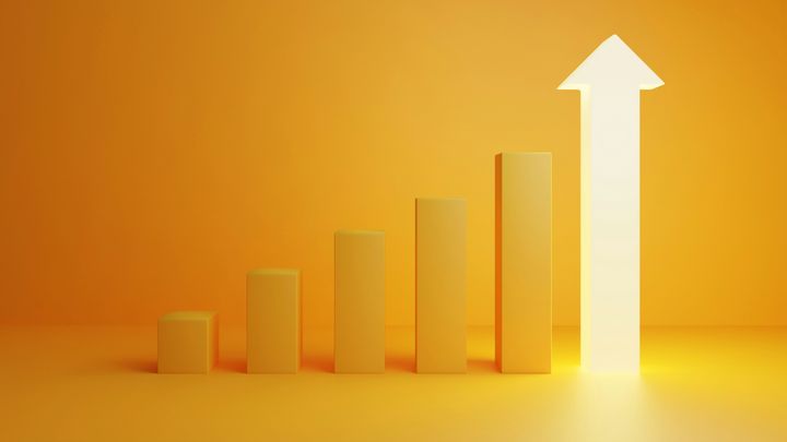 Ftse Mib in rialzo, tra ottimismo e strategia