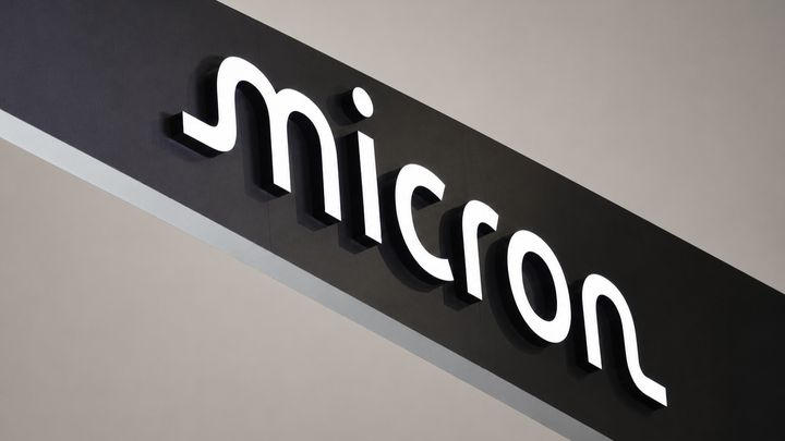 Micron Technology: numeri da capogiro! Il colosso dei chip cavalca l’onda dell’AI